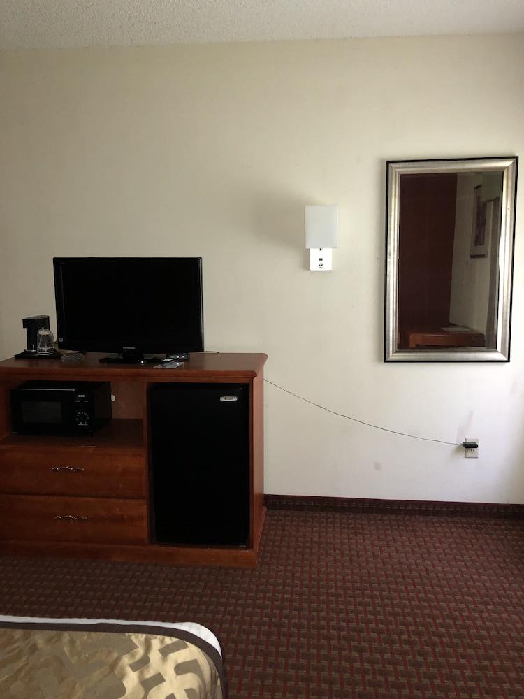 Millennium Inn Ellisville المظهر الخارجي الصورة